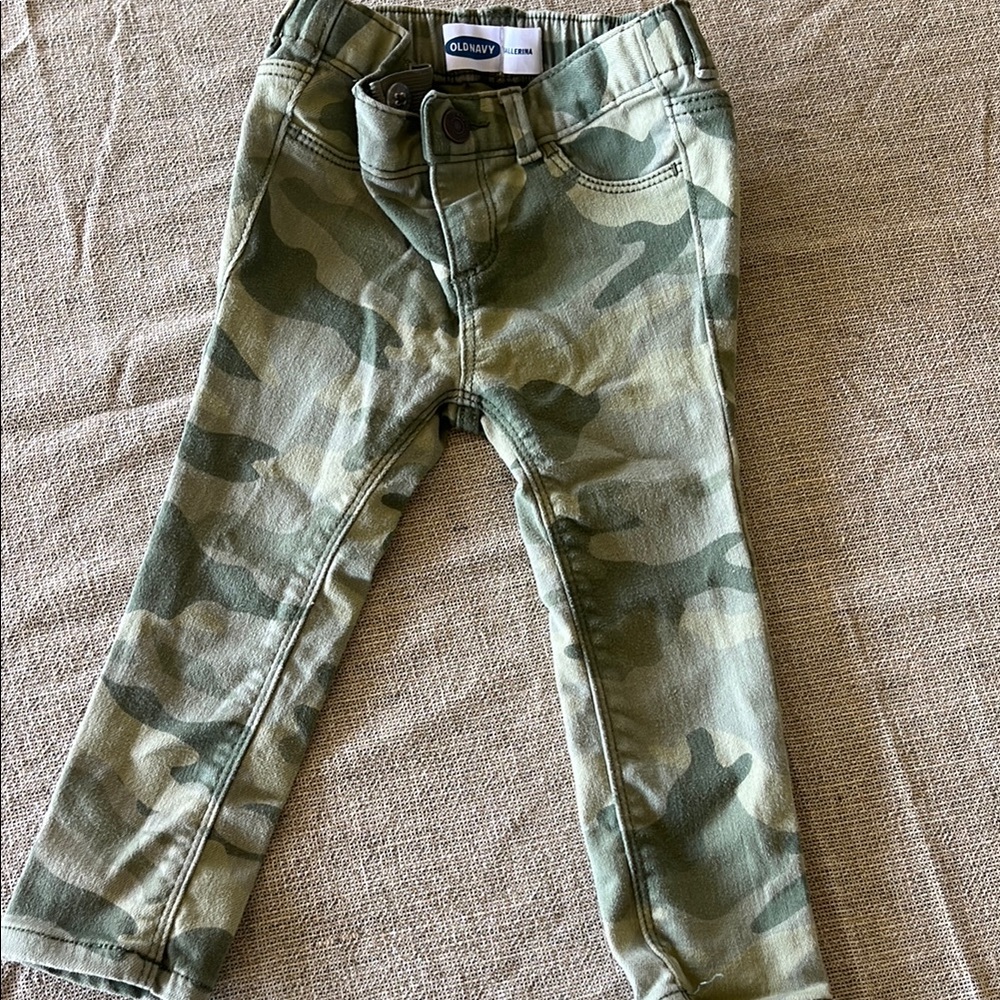 Old Navy Kids Camouflage Pants